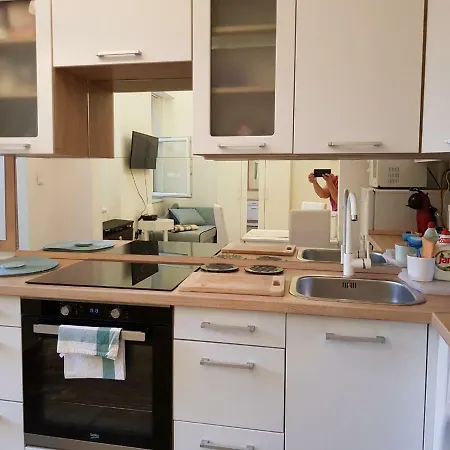 Brand New Garden Flat / Free Parking Budapesta