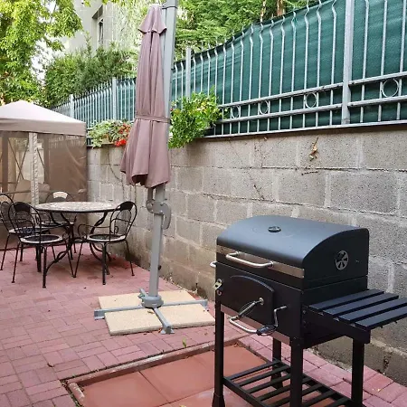 Brand New Garden Flat / Free Parking