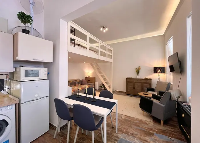 Brand New Garden Flat / Free Parking